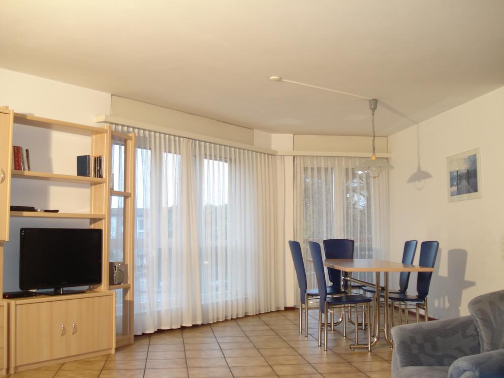 Apart Holidays - Residenza Flora Locarno Phòng bức ảnh